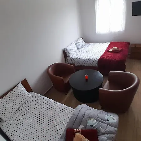 Hotel-keshtjella Margarita Ξενοδοχείο