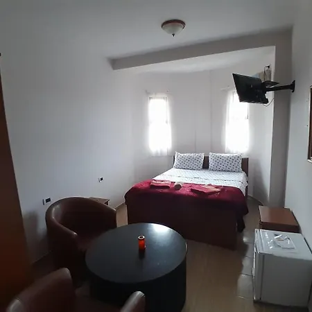 Hotel Hotel-keshtjella Margarita