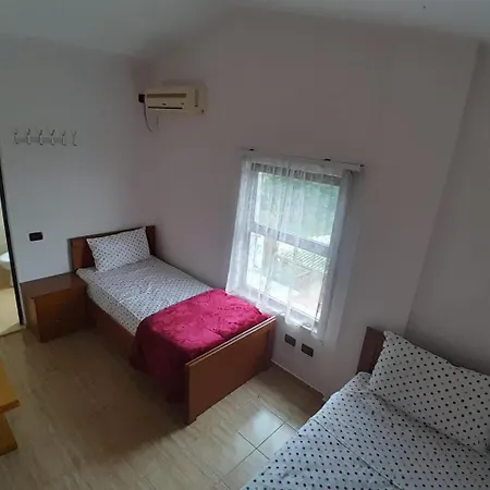 Ξενοδοχείο Hotel-keshtjella Margarita