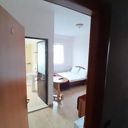 Ξενοδοχείο Hotel-keshtjella Margarita