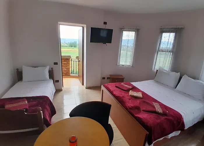 酒店 Hotel-keshtjella Margarita Lezhë